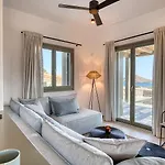 Anat Paros *