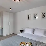 Anat Paros Villa