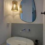 Anat Paros