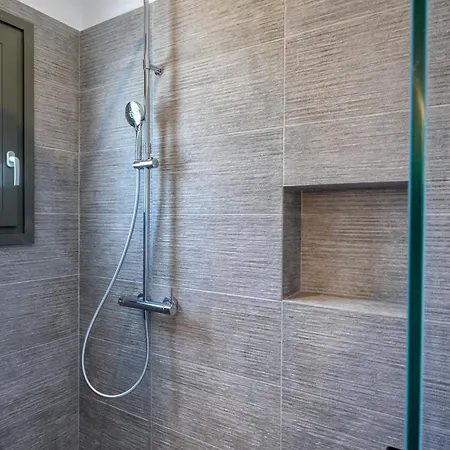 Villa Anat Paros *
